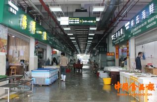 成都農(nóng)產(chǎn)品中心批發(fā)市場組織學(xué)習(xí)食用農(nóng)產(chǎn)品新規(guī)，夯實(shí)食品安全防線